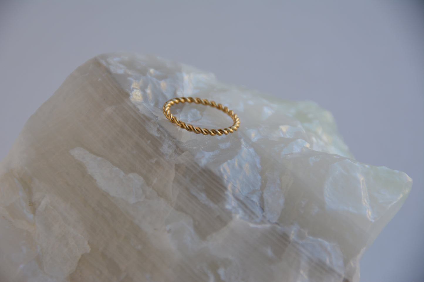 Twist Ring